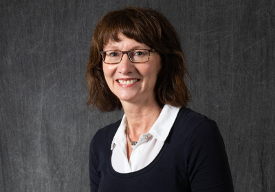Dr. Elizabeth MacDougall